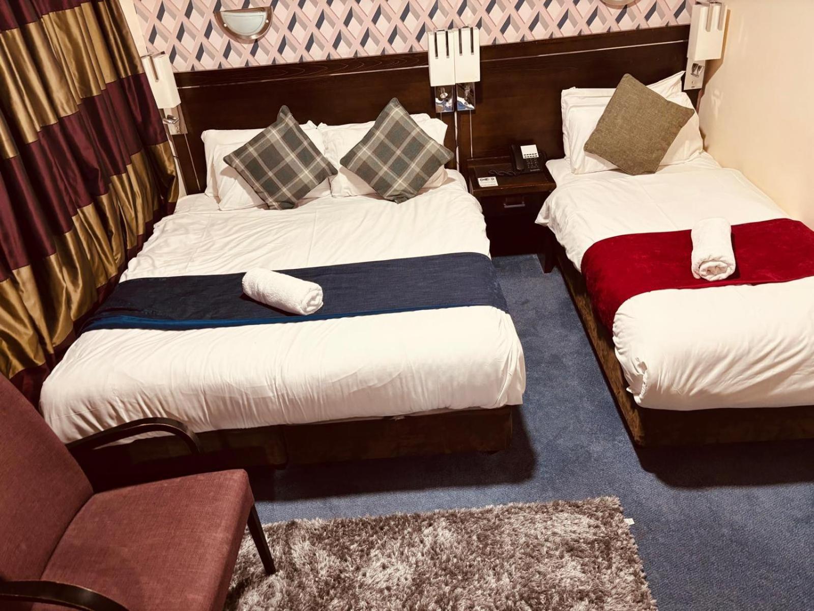 Acorn Lodge Hotel Gatwick & Parking Horley Eksteriør bilde